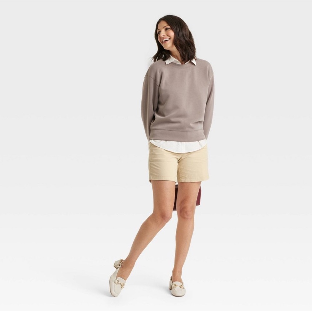 a new day NWT Women's Tan Shorts